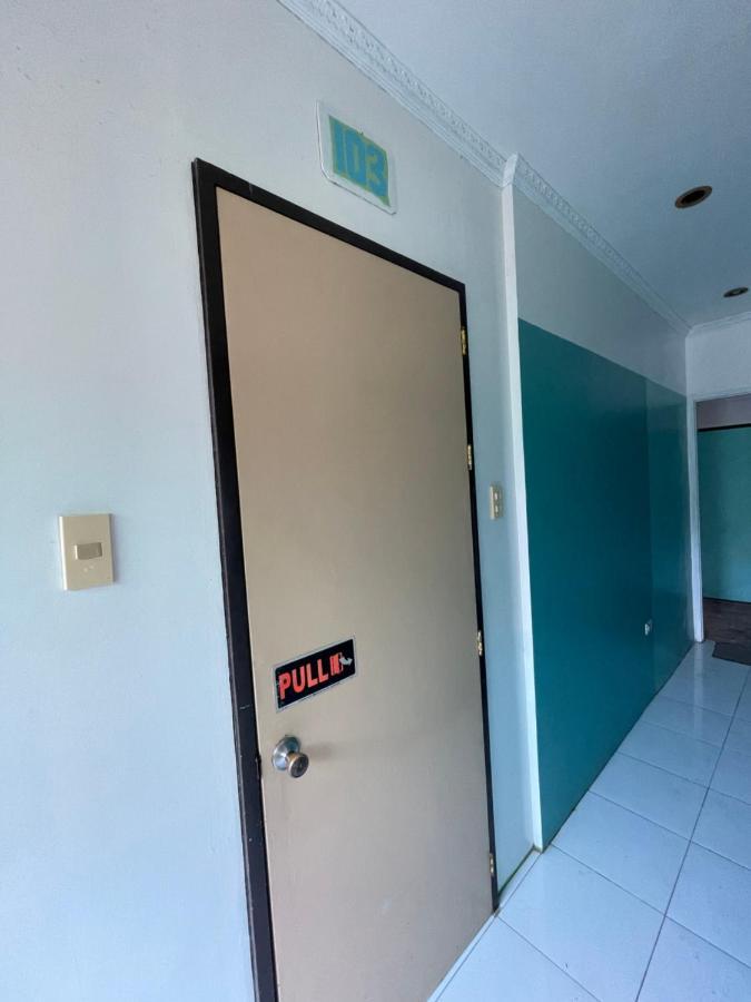 אל נידו Austrias Guest House מראה חיצוני תמונה