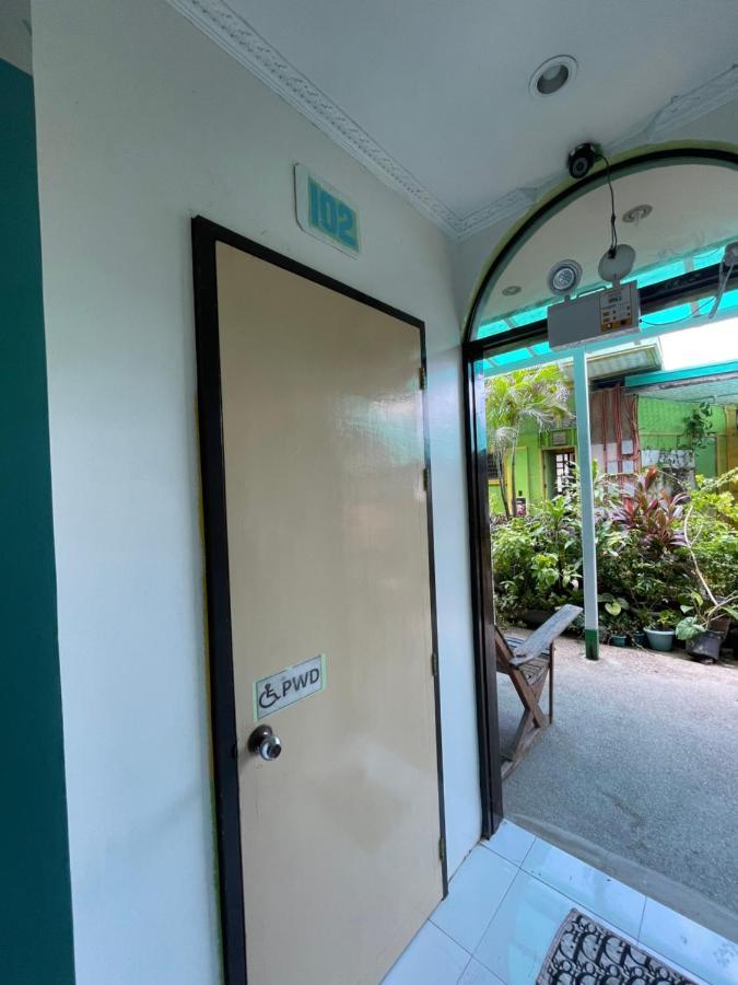 אל נידו Austrias Guest House מראה חיצוני תמונה