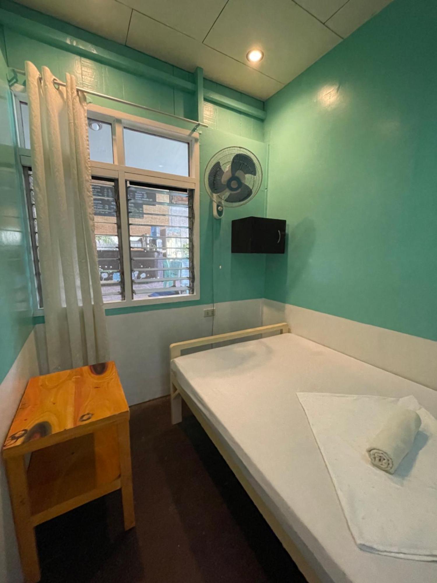 אל נידו Austrias Guest House מראה חיצוני תמונה
