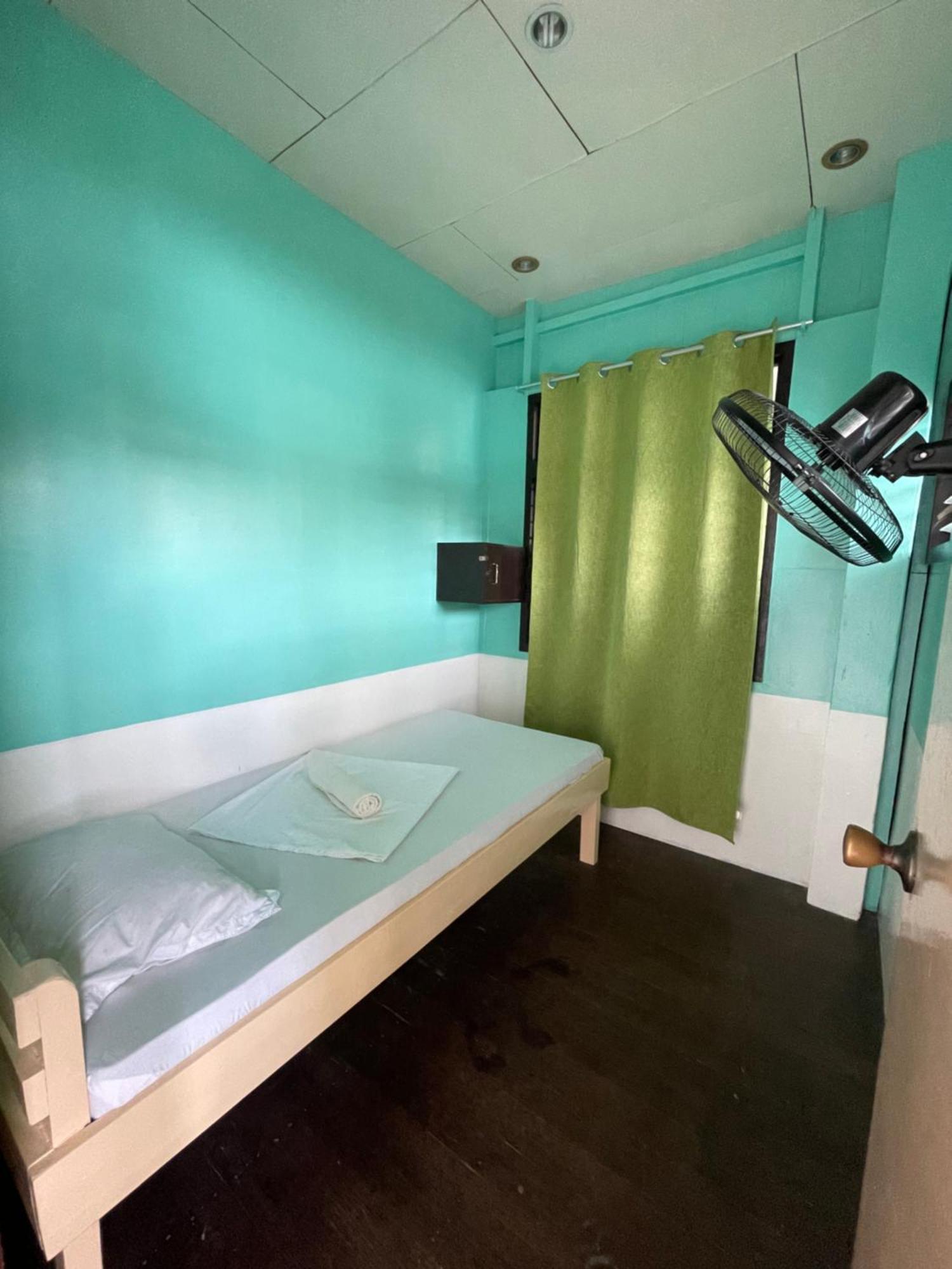 אל נידו Austrias Guest House מראה חיצוני תמונה